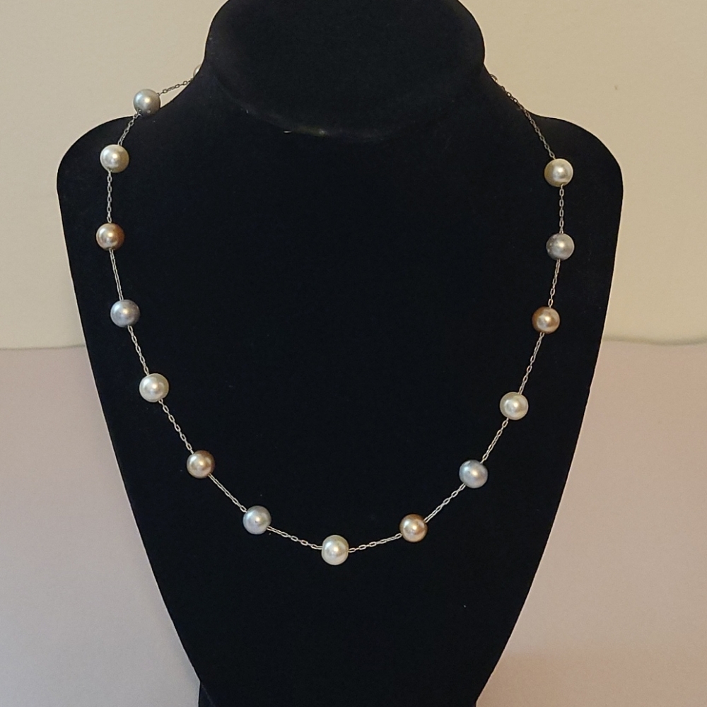 Kissaka Necklace